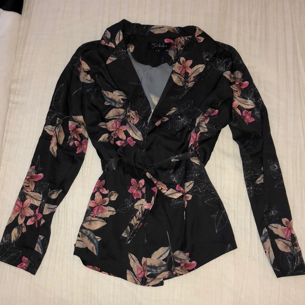 RD + KOKO SILK FLORAL KIMONO - SIZE S